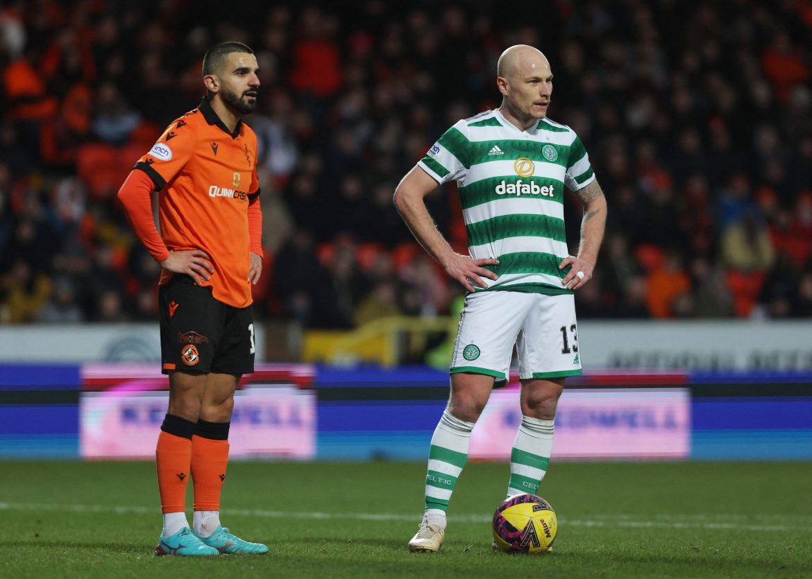 Celtic: Postecoglou must unleash Mooy in League Cup final