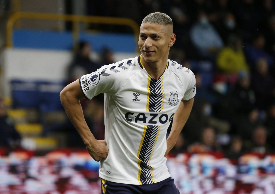 Romano drops Everton transfer update